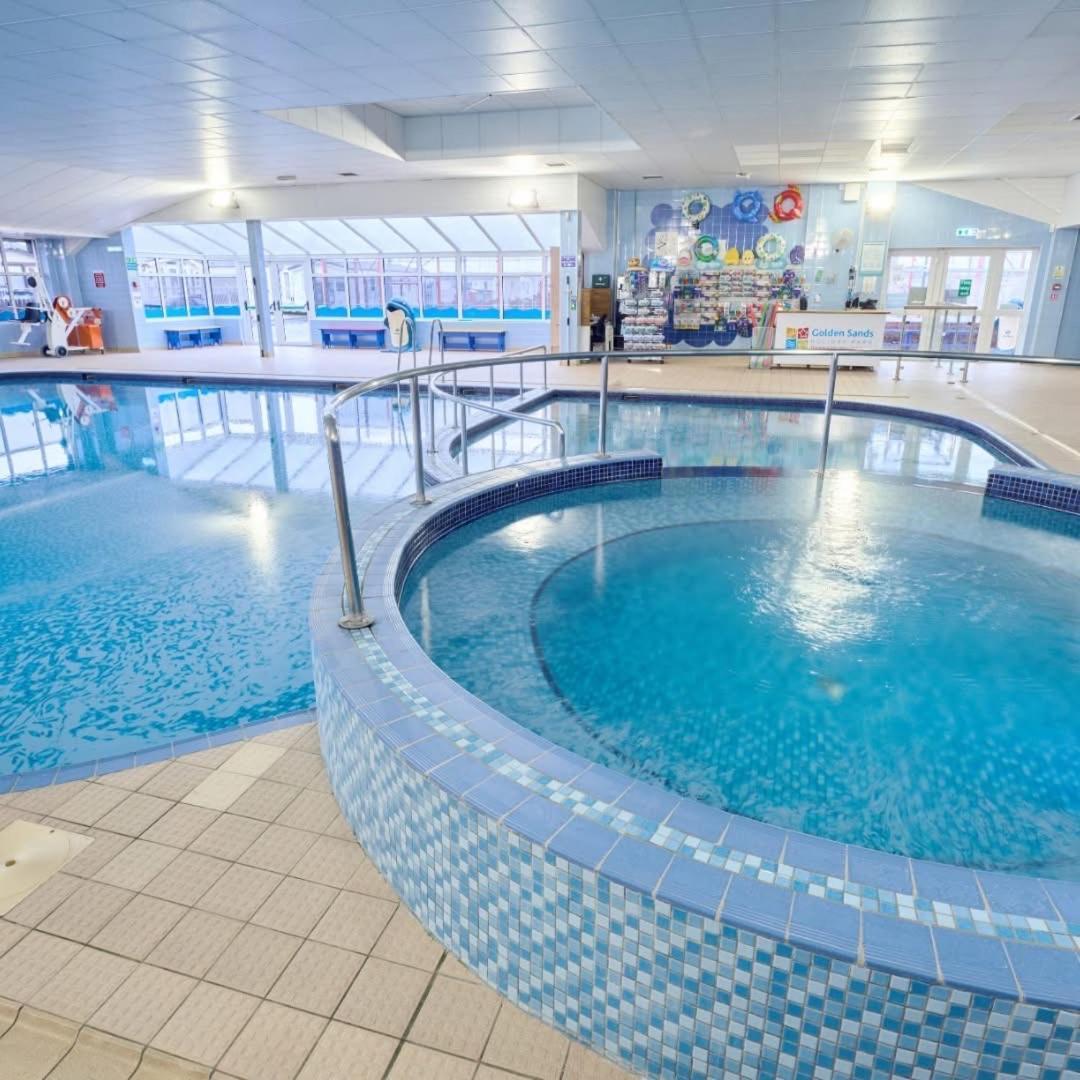 Oaken Caravan - Golden Sands Away Resorts Kinmel Bay エクステリア 写真