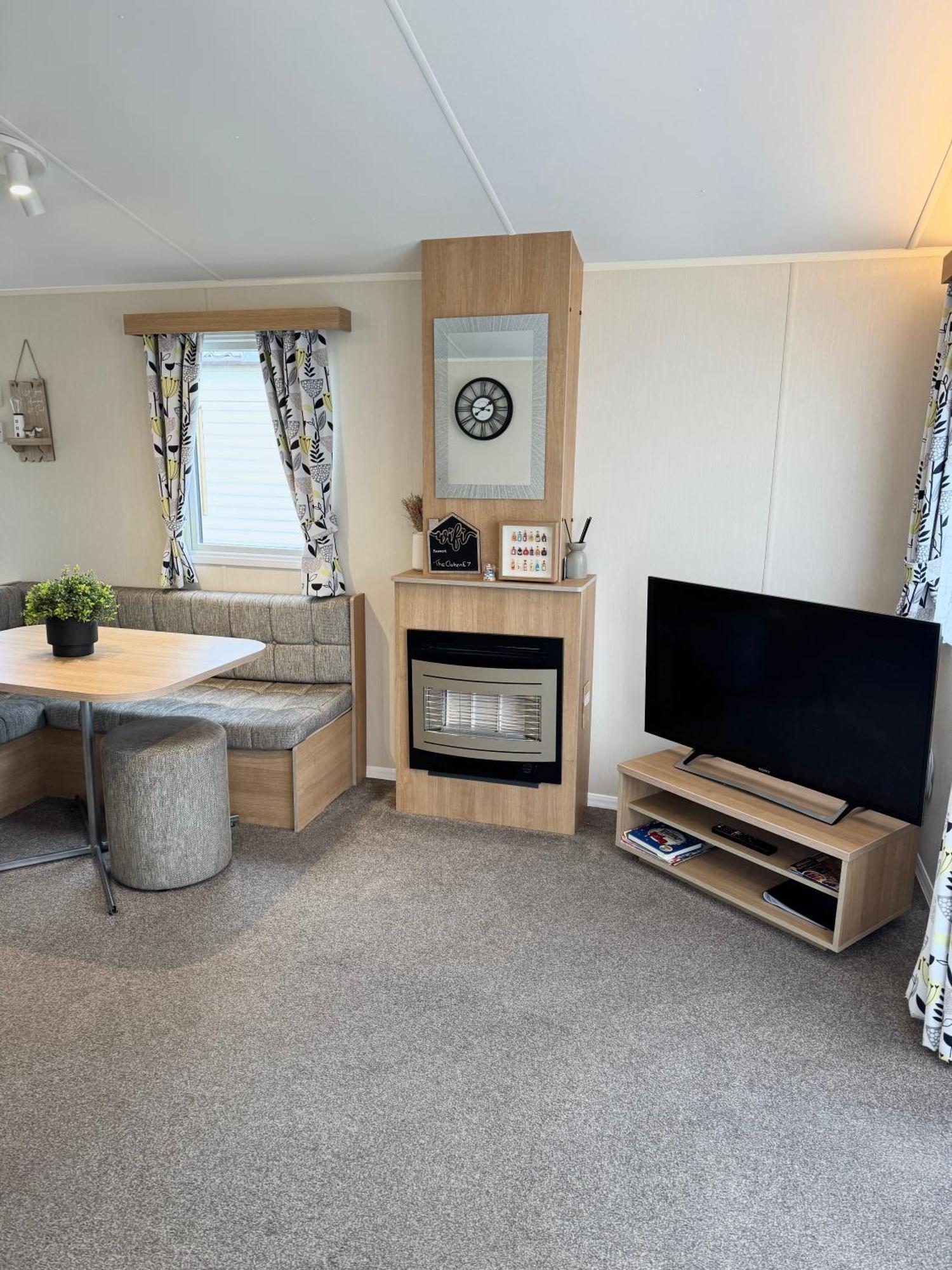 Oaken Caravan - Golden Sands Away Resorts Kinmel Bay エクステリア 写真
